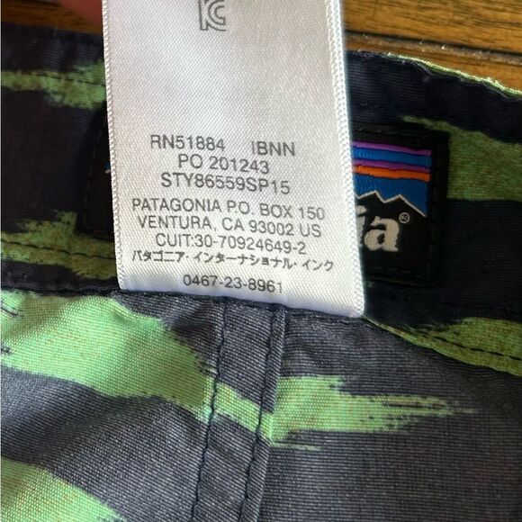 Patagonia Mens Green Blue Print Wavefarer Board Shorts Size 30 - Picture 8 of 11